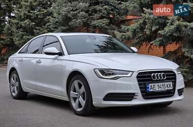 Седан Audi A6 2014 в 