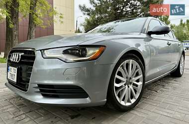 Седан Audi A6 2012 в 