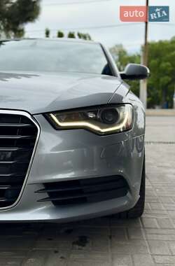 Седан Audi A6 2012 в 