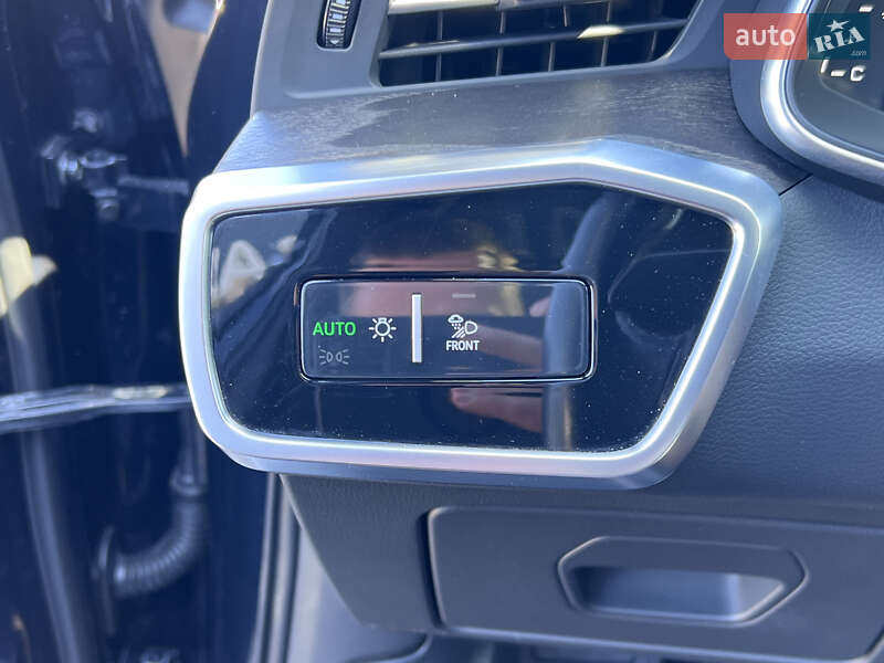 Седан Audi A6 2020 в Нововолынске