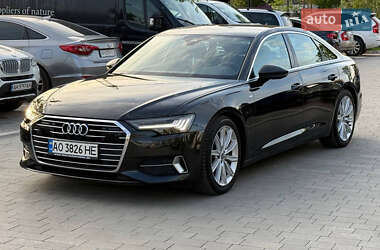 Седан Audi A6 2018 в 