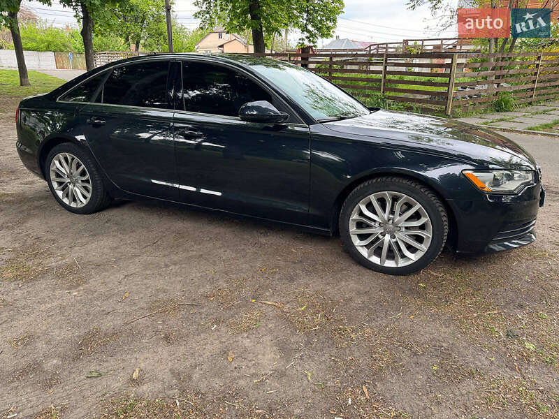 Седан Audi A6 2014 в Киеве