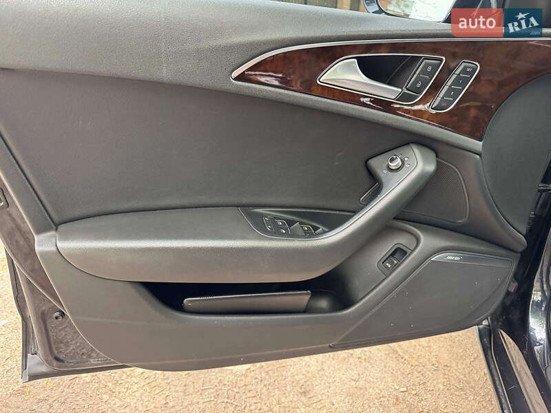 Седан Audi A6 2014 в Киеве