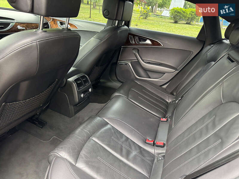 Седан Audi A6 2014 в Киеве
