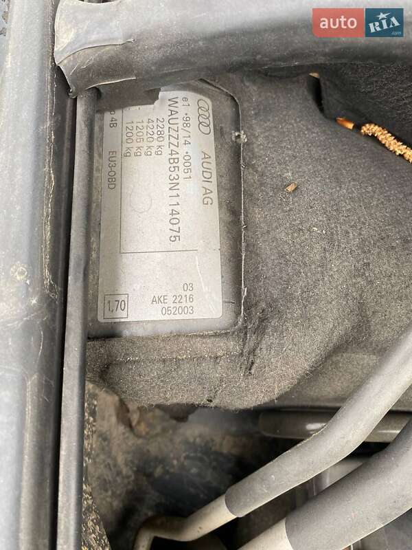 Универсал Audi A6 2003 в Хусте