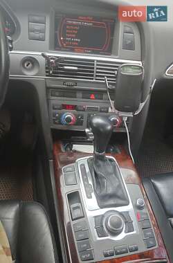 Седан Audi A6 2004 в 
