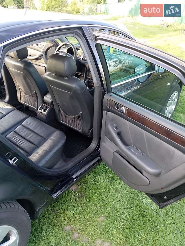 Седан Audi A6 2001 в Киеве