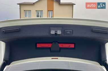 Седан Audi A6 2014 в 