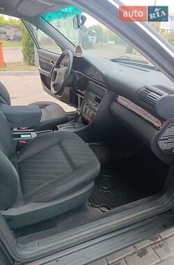 Седан Audi A6 1997 в 