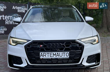 Седан Audi A6 2021 в 