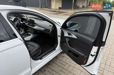 Седан Audi A6 2012 в 