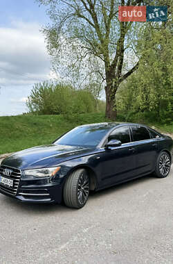 Седан Audi A6 2014 в 