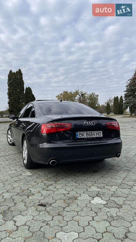 Седан Audi A6 2013 в Дубно