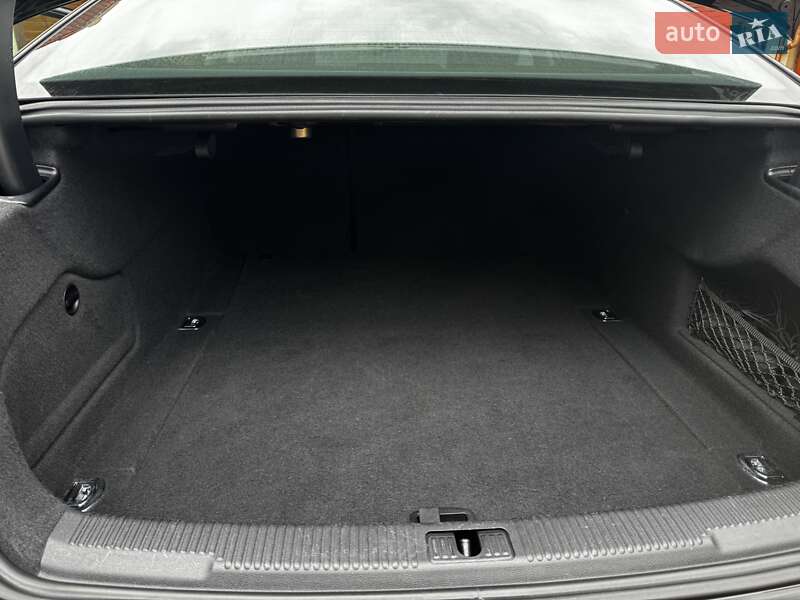 Седан Audi A6 2017 в Виноградове