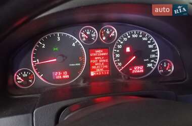 Универсал Audi A6 2001 в 