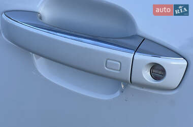Седан Audi A6 2012 в 