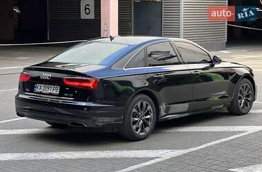 Седан Audi A6 2015 в 