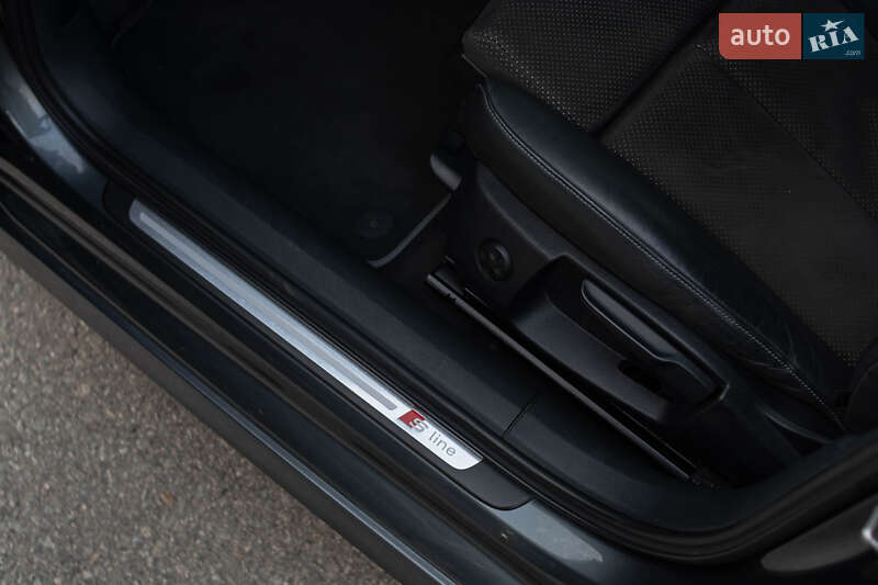 Седан Audi A6 2012 в Ужгороде
