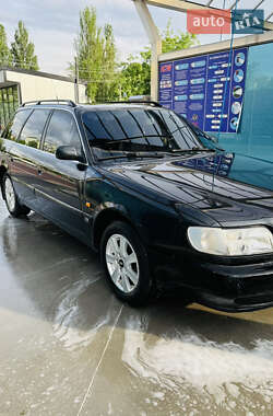 Универсал Audi A6 1997 в 
