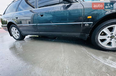 Универсал Audi A6 1997 в 