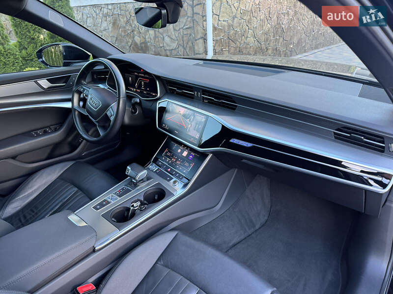 Універсал Audi A6 2020 в Рівному