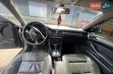Седан Audi A6 1998 в 