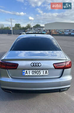 Седан Audi A6 2015 в 