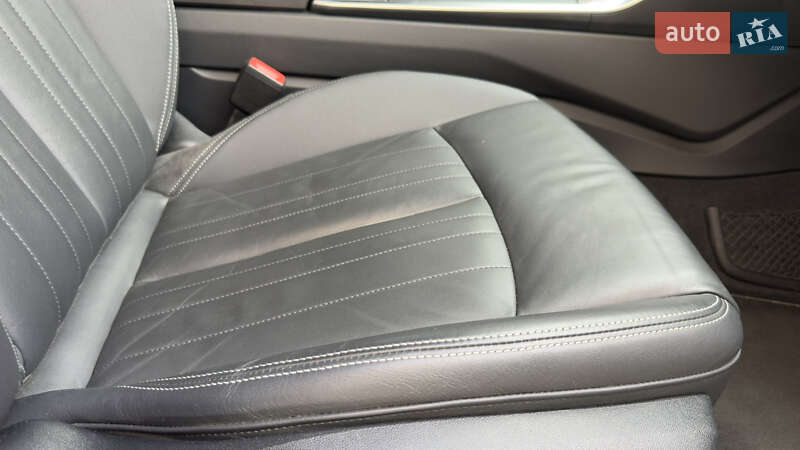 Седан Audi A6 2020 в Киеве