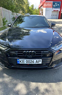 Седан Audi A6 2018 в 