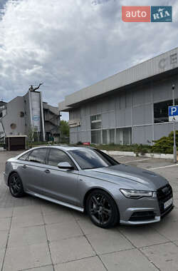 Седан Audi A6 2015 в 
