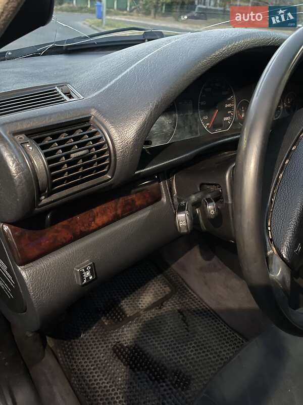 Седан Audi A6 1996 в Львові
