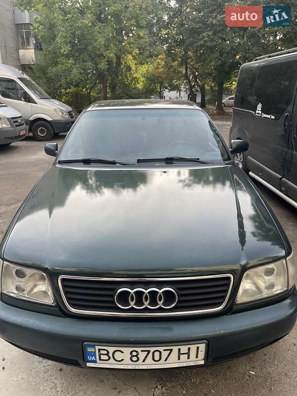 Седан Audi A6 1996 в Львове