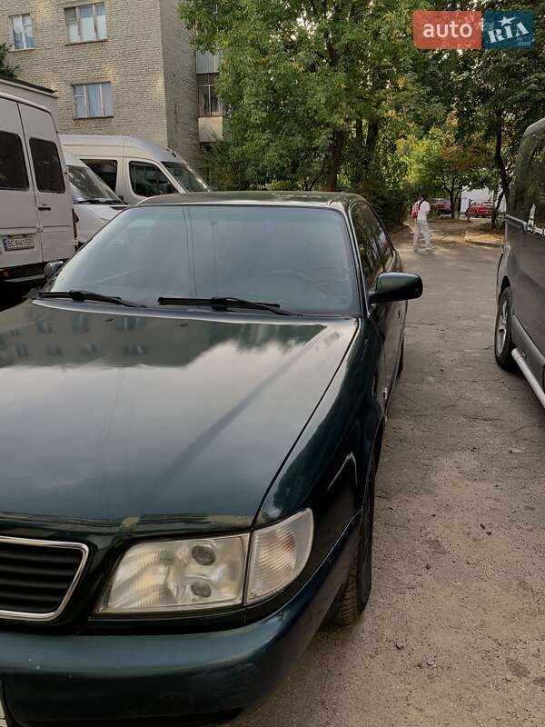 Седан Audi A6 1996 в Львові