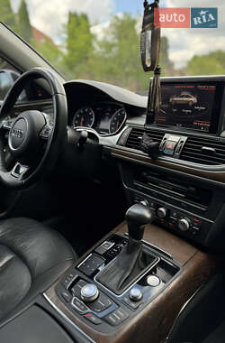 Седан Audi A6 2014 в 