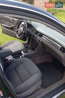 Седан Audi A6 2002 в 