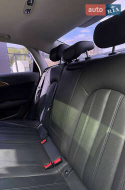 Седан Audi A6 2015 в 