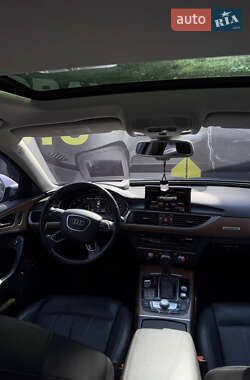Седан Audi A6 2015 в 