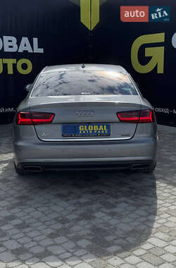 Седан Audi A6 2015 в 
