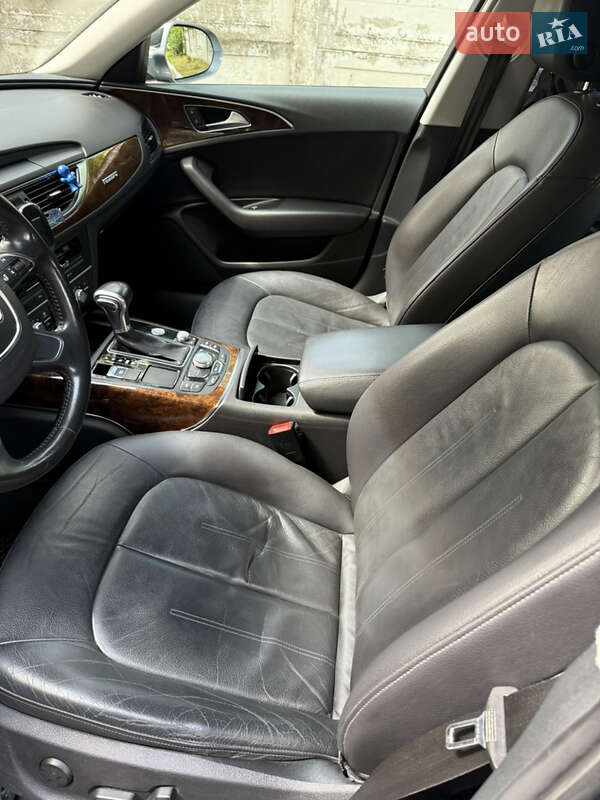 Седан Audi A6 2012 в Киеве