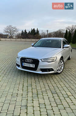 Седан Audi A6 2013 в 