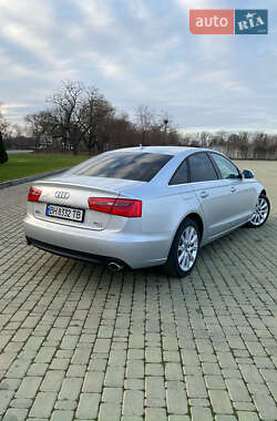 Седан Audi A6 2013 в 