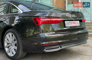 Седан Audi A6 2018 в 
