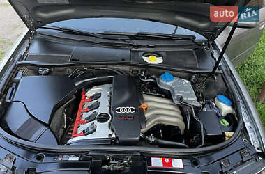 Седан Audi A6 2002 в 
