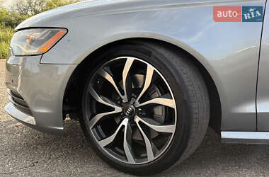 Седан Audi A6 2012 в 