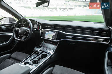 Универсал Audi A6 2018 в 