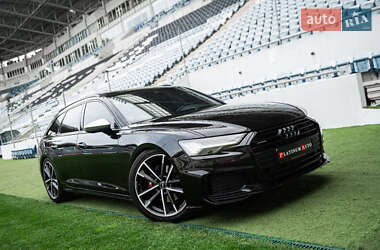 Универсал Audi A6 2018 в 