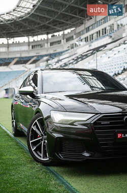 Универсал Audi A6 2018 в 