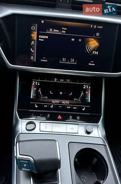 Седан Audi A6 2021 в 