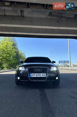 Седан Audi A6 2004 в 