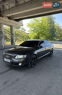 Седан Audi A6 2004 в 